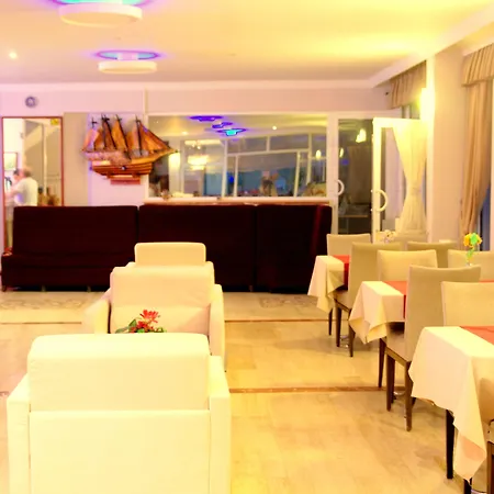 Caria Royal Hotel 3*