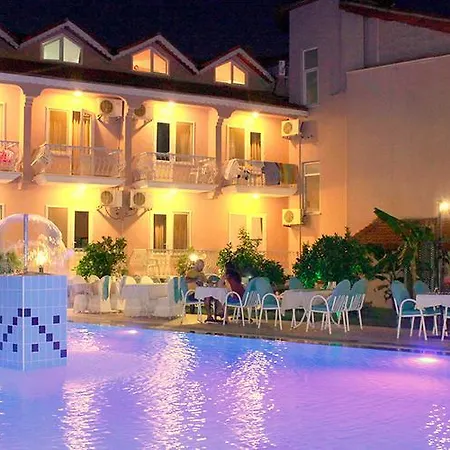 Hotel Caria Royal 3*