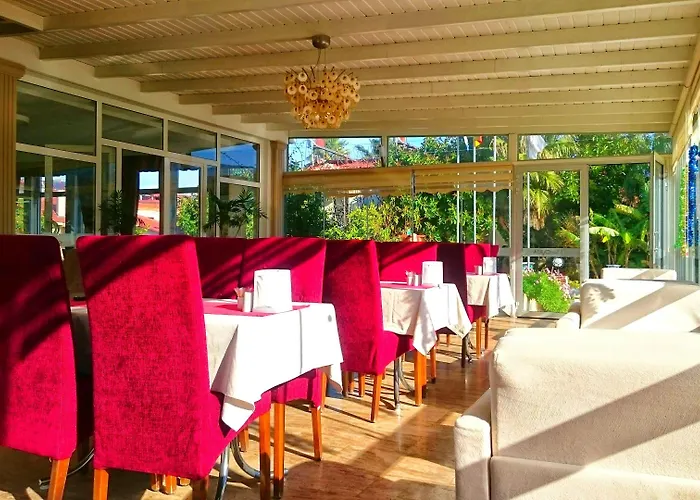 Caria Royal 3*