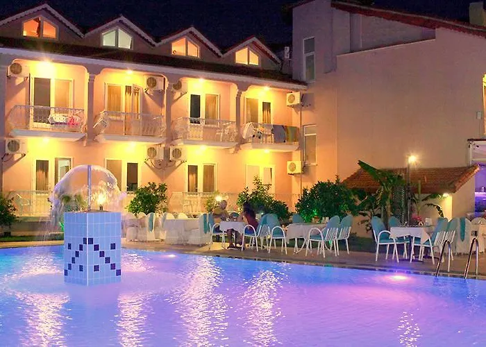 Hotel Caria Royal 3*