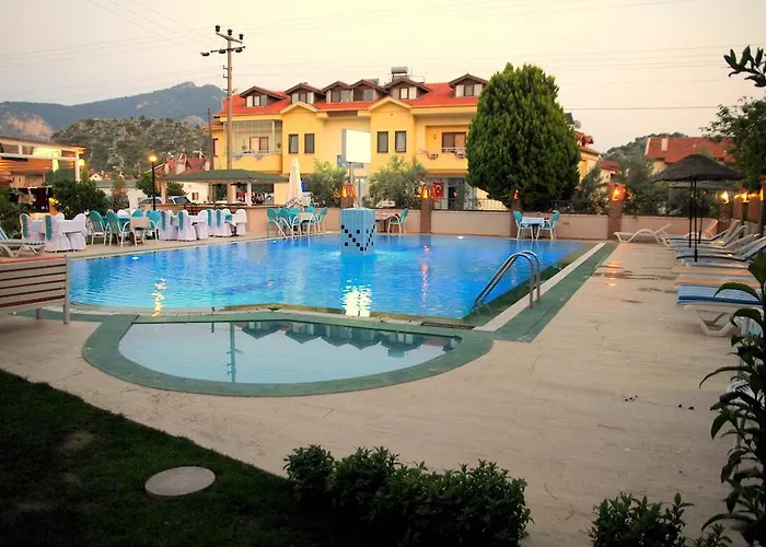Caria Royal 3*