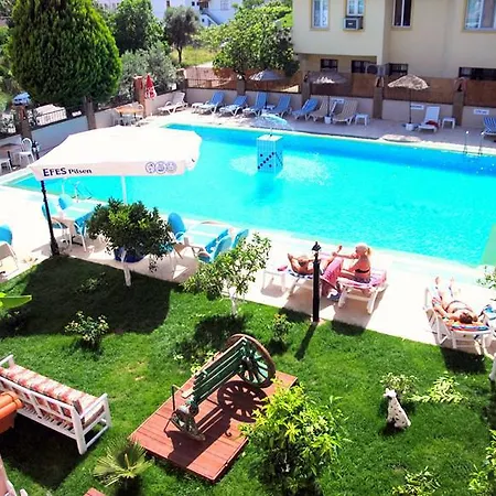 Royal Hotel
