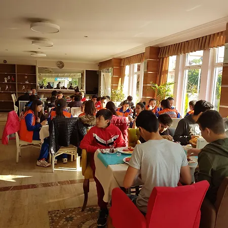 Hotel Caria Royal 3*