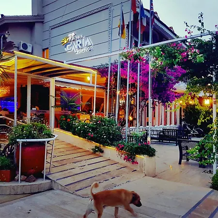 Royal Hotel