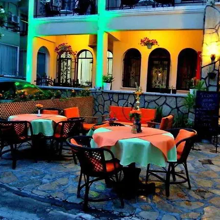 Hotel Royal 3*