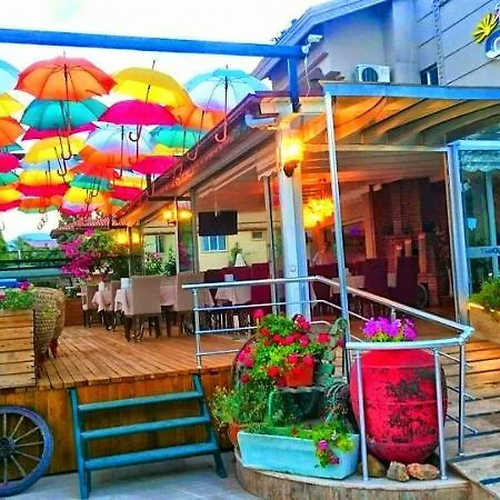 Caria Royal ホテル 3*