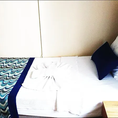 Hotel Royal 3*